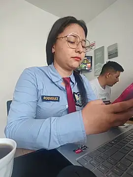 Queen linda1 online show from June 28, 1:18 pm