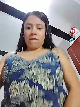 Nicol Alvarez1 online show from May 21, 10:41 pm