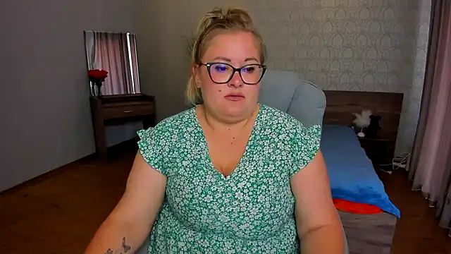 IrenRori online show from July 6, 6:07 am