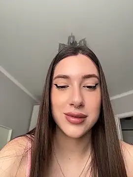 BOOMFOXY online show from June 11, 12:02 pm