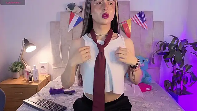 Emily hall19 online show from July 8, 8:33 pm