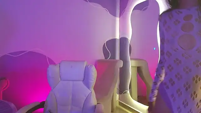 Aeritta Nova online show from April 23, 2:30 pm