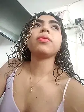 virginnpussynano online show from August 1, 7:05 pm