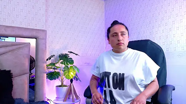 Sammy N Ithan online show from May 20, 2:14 pm