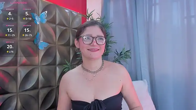 Gaia rougee online show from July 10, 6:30 pm