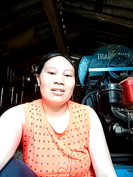lanngoc2 online show from May 15, 10:56 pm