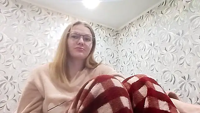 RottedDam online show from May 5, 10:24 pm