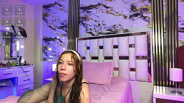 lyra-marco online show from June 2, 7:20 am