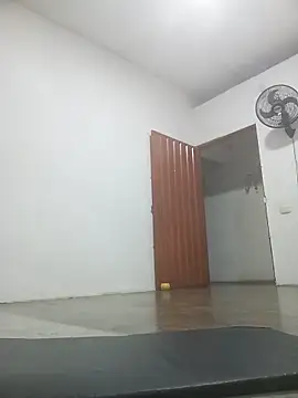Luna Morch online show from July 2, 1:27 am