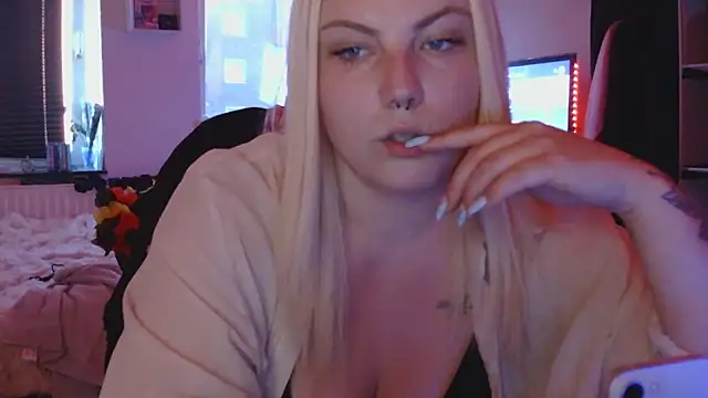 josi-420 online show from June 29, 7:24 pm