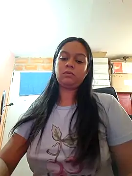 zoehot07 online show from May 23, 8:18 pm
