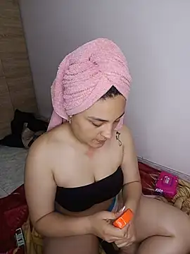 -brendda- online show from August 5, 3:24 am