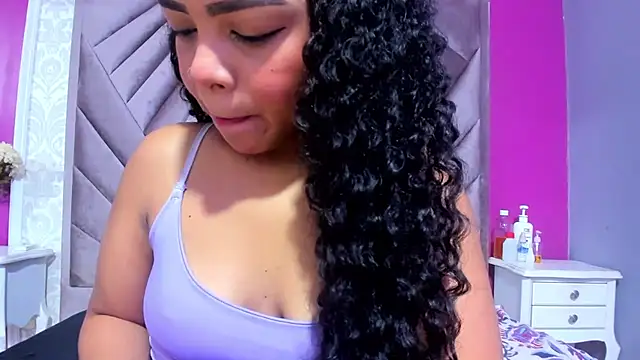 May Lovers online show from July 29, 1:11 pm