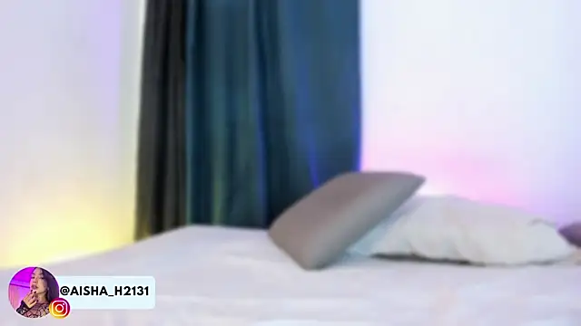 aaisha h  online show from June 5, 3:43 am