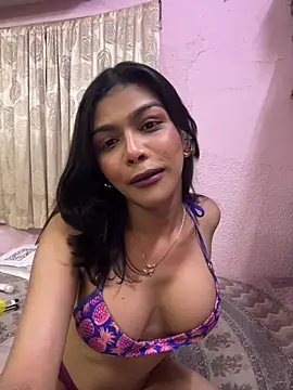 Mayra xx online show from May 5, 7:06 pm