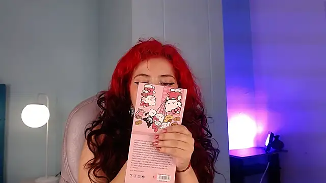 Lilyred  online show from June 25, 3:17 am