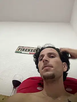 GianLavinnye online show from June 19, 3:33 am
