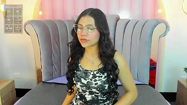 babe vennus online show from June 8, 3:46 pm
