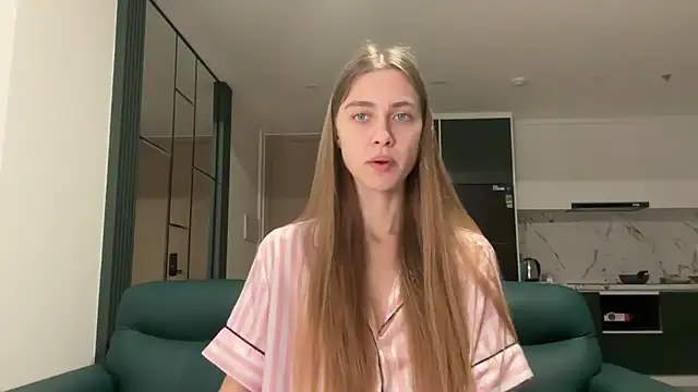ScarlettBlank online show from May 31, 1:00 am