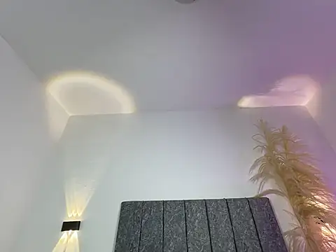 luna silk  online show from July 29, 9:26 pm