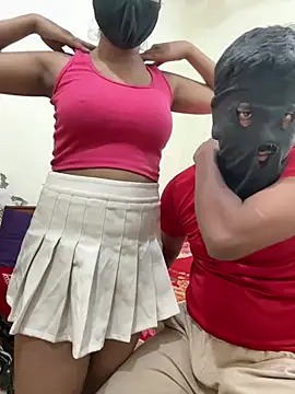 MUSKANHOTCOUPLE online show from July 30, 5:52 am