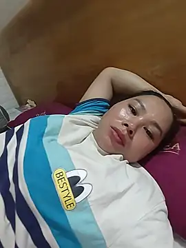 Banana-zz online show from June 25, 5:45 am
