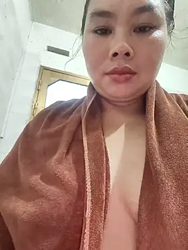 Banana-zz online show from July 16, 2:32 pm