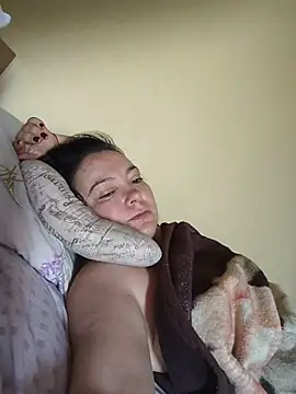 EmmaEmmy40 online show from July 26, 3:58 am