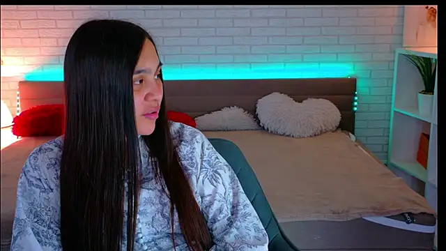 FireAndDesiree online show from May 7, 12:09 pm