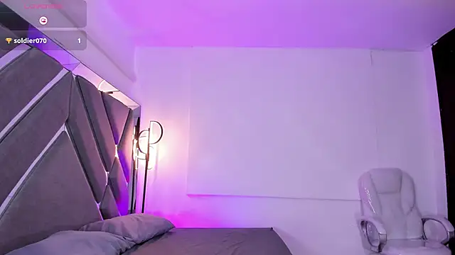 AmaraLewis online show from June 27, 12:55 pm