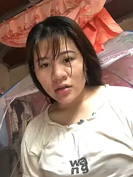 YuZi Vietgirl online show from May 18, 9:37 am