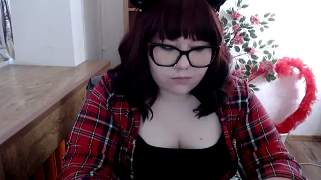 KarolinasHot online show from May 22, 5:11 pm
