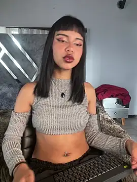 AntonellaCooper Pink online show from June 25, 9:49 pm