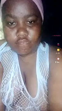 ChubbyMidgetxxx19 online show from July 14, 12:43 pm