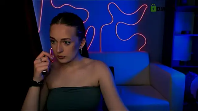 lina dolly online show from May 26, 2:16 pm