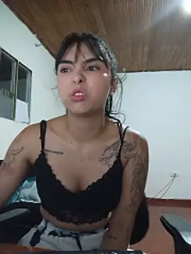 Amarantha 222 online show from May 23, 1:37 am