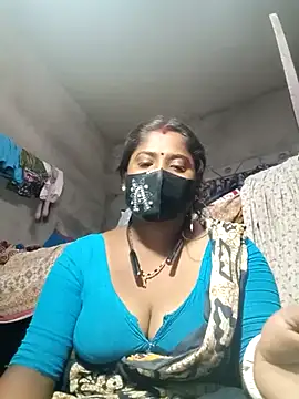 Miss-poly online show from July 8, 4:53 pm