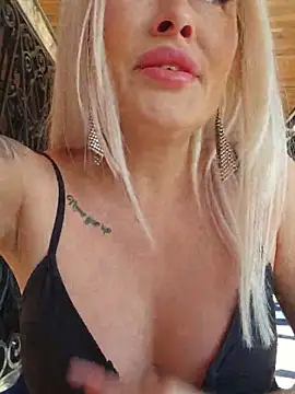 MILFBARBY online show from May 28, 7:17 am