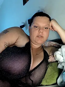 BadMommyyyyy online show from June 9, 11:31 am