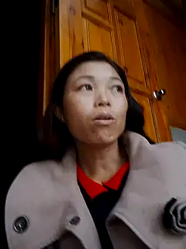 Mai-lan online show from May 11, 9:33 am