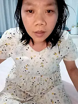 Linda 988 online show from May 22, 12:36 pm