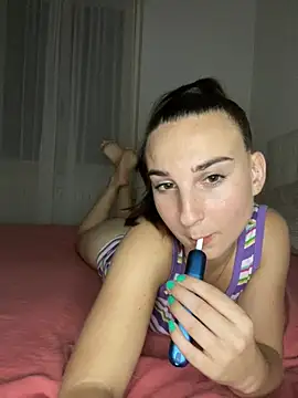  VelvetNoir  online show from July 20, 12:46 am