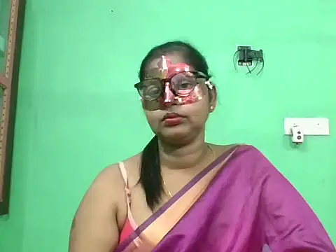 Kavya17 online show from July 31, 2:51 pm