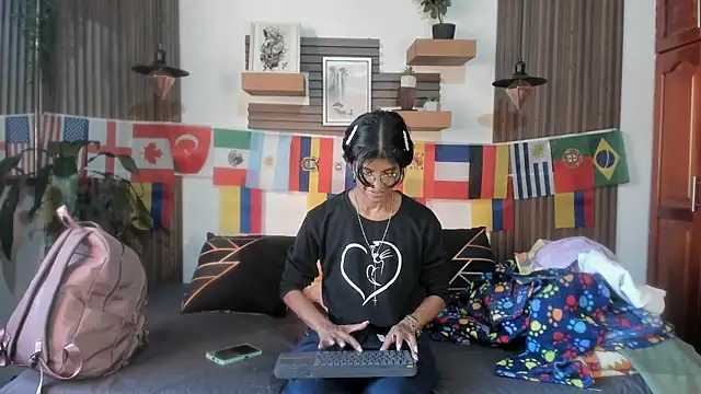 Evaa campbell online show from June 22, 1:19 pm