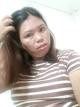 -Yeyi- online show from June 5, 9:37 am