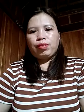 -Yeyi- online show from June 27, 1:50 pm