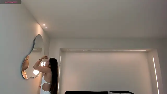 LillySanders online show from June 25, 7:48 pm
