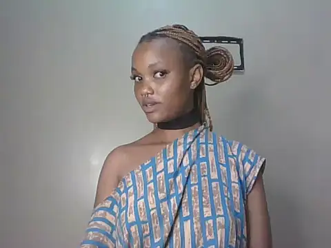 PrettyT5 online show from June 30, 12:26 pm