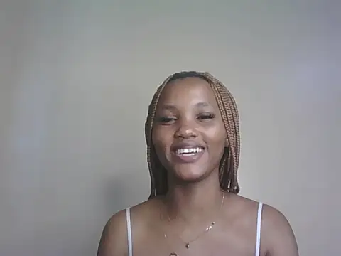 PrettyT5 online show from July 14, 6:29 am