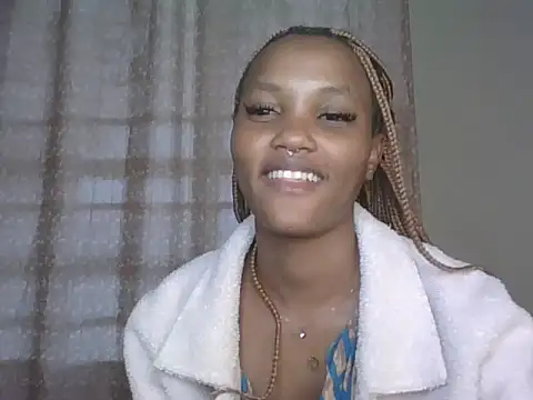 PrettyT5 online show from June 27, 12:22 pm